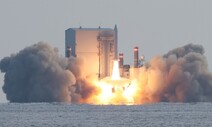 군, 고체연료 우주발사체 성공…“2025년까지 군사위성 5기 확보”