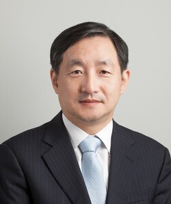 Professor Jang Sae-jin of the KAIST School Business