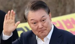 팽 당한 박근혜, 아무것도 안 당한 윤석열…선거용 ‘위장 탈당’ 파문