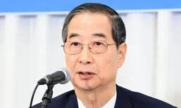 한덕수, 배우자 ‘무속’ 논란에 “새빨간 거짓말…오늘의 운세 보는 수준”