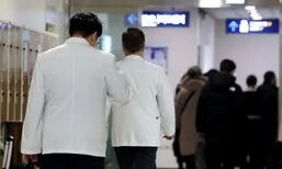 의학회 등 “전공의 돌아오라…입영 연기·기존 수련병원 복귀 협의”