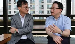 “계엄 문책했지만 극우 저변 확인…민주주의 재공고화 큰 과제”