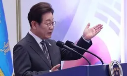 이 대통령 지지율 59.7%…민주 50.6%, 국힘 30% [리얼미터]