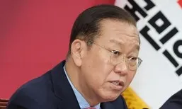 권영세, ‘쇄신 화살’ 겨눈 안철수에 “자신 이익 추구로 당 내분 몰아”