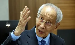 ‘보수 원로’ 윤여준, 이재명 기자회견 뒤 “부럽다, 저 밑에서 일했으면”
