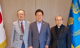 이 대통령, 함세웅·백낙청 등 원로 오찬…“초심 잃지 않겠다”