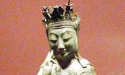 조국 사면 다음날…법무장관, ‘반가사유상’ 미소 떠올린 까닭