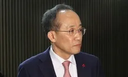 특검, ‘추경호 계엄 해제 방해’ 의혹 관저팀 ‘문고리’ 행정관 출석 통보