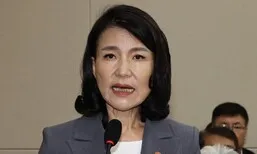 대통령실 “이진숙 직권면직 검토…정치 중립 의무 위반”