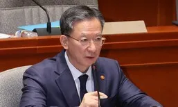 정성호 법무장관 “대장동 항소 포기 때문에 사퇴? 바람직하지 않아”