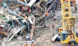 [현장] 울산화력 ‘60대 용접공’ 유족 “버티고 버텼는지…손발 모으고 있어”