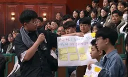 어른들의 책임을 요구한다 [세상읽기]