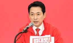 장동혁 “스벅 불매는 선거용 인민재판…이재명, 그날 지나면 들고다닐 것”