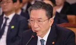 정성호 “사적 검문·감금은 현행범 처벌 대상”…일부 개표소 시위대 겨냥