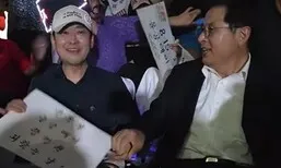 올공서 장동혁 손 ‘덥석’ 잡던 황교안 “부정선거 함께 막자”…연이틀 손짓