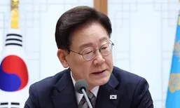 이 대통령 “4년 중임 개헌, 대선 공약…임기 단축 필요시 수용 가능”