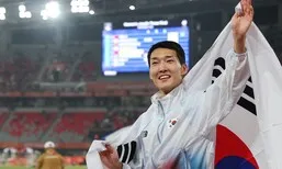 인대파열·트라우마 이긴 ‘값진 동메달’…우상혁 “올림픽 향해 다시 뛰겠다”