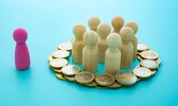 여성 임원 비중, 아직도 7.4%…공시대상회사 절반 이상은 ‘0명’