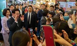 이 대통령 부부, 서울 영천시장서 도가니탕 점심…시민들과 대화
