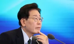 정의당 “이 대통령, 박원순 추억…성폭력 피해자 생각 안 났느냐”