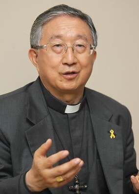 Archbishop Hyginus Hee-joong Kim