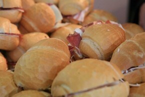 2008년 10월 이탈리아 토리노에서 열린 슬로푸드 행사에 출품된 유기농 빵. 한겨레 자료사진