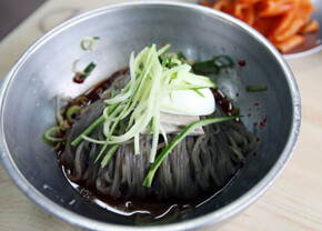 옥천 비빔냉면