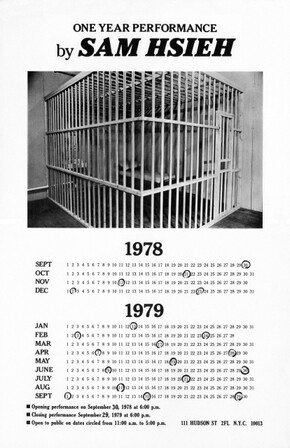 감옥과 달력이 들어간 <1년 동안의 퍼포먼스 1978~79> 포스터.