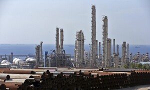 이란, 미국 제재 비웃듯 런던서 버젓이 석유값 받았다