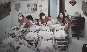 지진 덮치자 신생아 침대 10개 딱 붙여…온몸으로 지킨 간호사