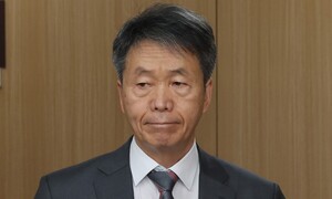 [단독] 군 사망 유가족 수사 의뢰한 김용원 “인권위 직원도 범인”