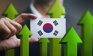 OECD, 한국 올해 성장률 전망치 2.2%서 2.6%로 높여