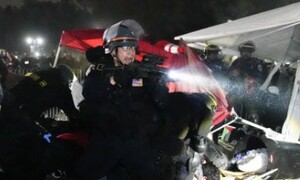 바이든, 반전시위에 “혼란, 공포” 첫 입장…체포 2천명 넘어