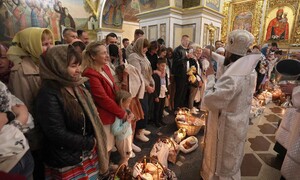 러시아, 정교회 부활절에도 우크라 공격…“오늘은 평온할 줄”