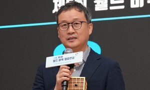 시니어 최강기사 유창혁, ‘신안 월드바둑챔피언십’ 우승