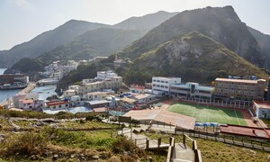 ‘폐교 위기’ 홍도분교에 새 학생들이 왔다