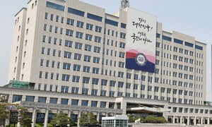 “사무실 가벽 쪼개 써”…졸속 이전이 부른 비좁은 ‘용산 대통령실’