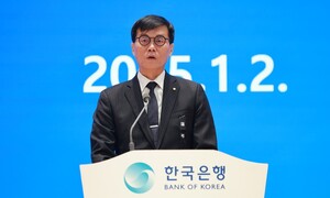 금리인하냐 동결이냐…‘경제 하방’ 위기 한은의 새해 첫 선택은?