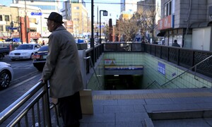 글 쓰는 사람은 엉덩이가 무겁다? 천만에!