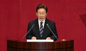 이 대통령 “내수침체 대응 위해 전국민 소비쿠폰 지원할 것”