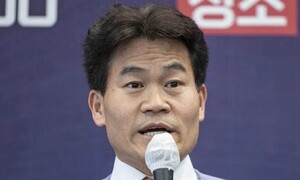 전한길, 대선 전 ‘이 대통령 발언 왜곡’ 혐의로 경찰 출석 조사