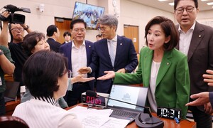 ‘우리 편 결계’는 이제 그만