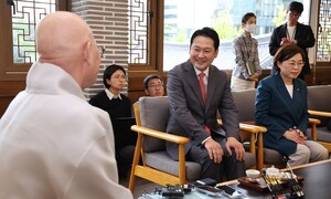 극우 깃발 아래 개신교-통일교 ‘대통합’…윤석열 최대의 업적?