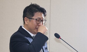 우는 검사와 나머지 적들