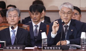 사법왕국 군신들의 비루한 독립운동