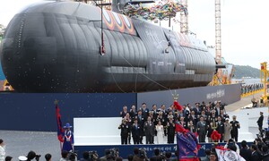 핵잠수함 “미국에서 만들라”…건조 장소부터 샅바싸움