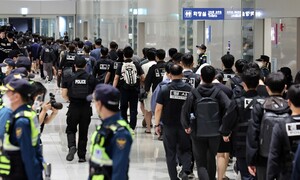 “캄보디아 범죄자 송환쇼?” 시민 자격 나누는 ‘극우쇼’