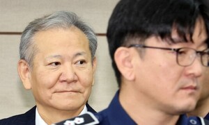 증인 선서 거부? 판사 출신 ‘내란범’의 무책임