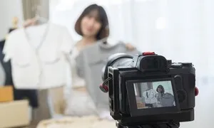 밥벌이의 기쁨과 슬픔 [6411의 목소리]