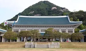 [속보] 청와대 민정수석에 한찬식, 홍보수석 성기홍, 사회수석 김경자
